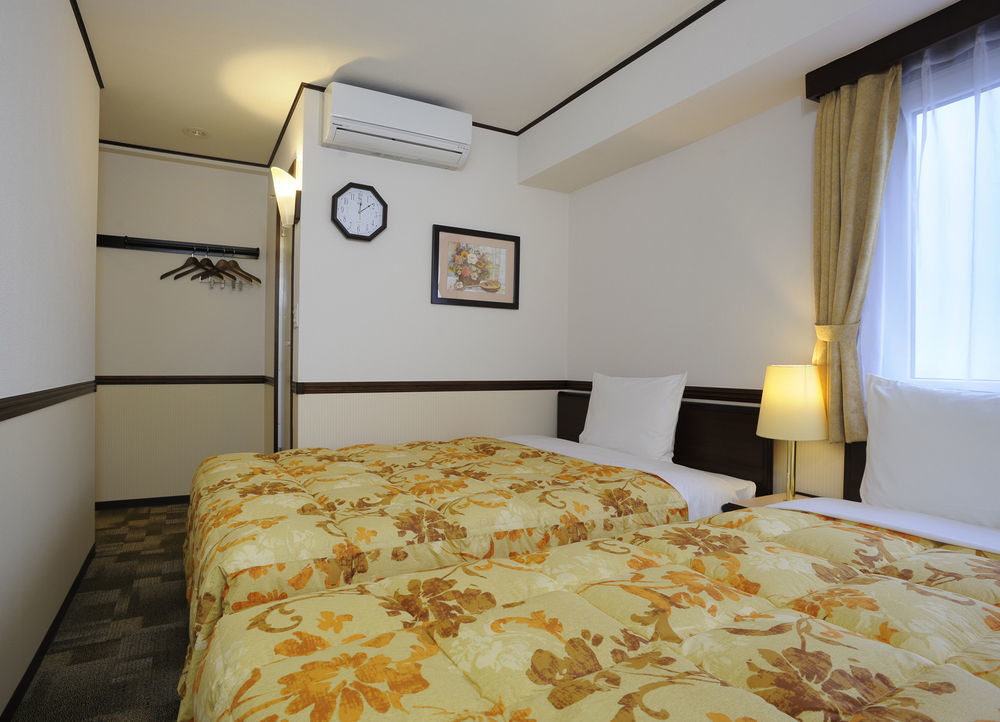 Toyoko Inn Yokohama Sakuragicho Esterno foto